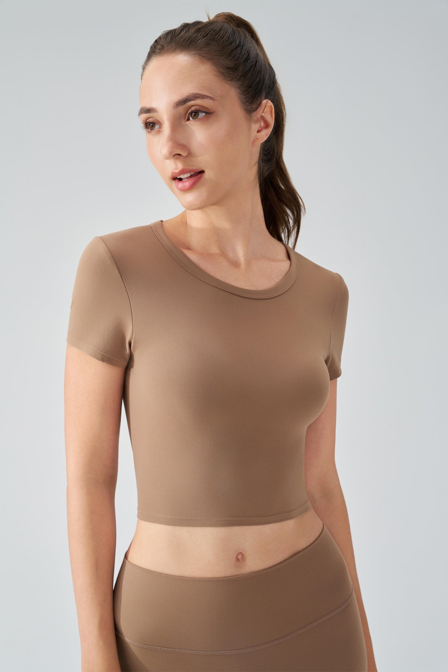 ela™ Intimate Crop Tee