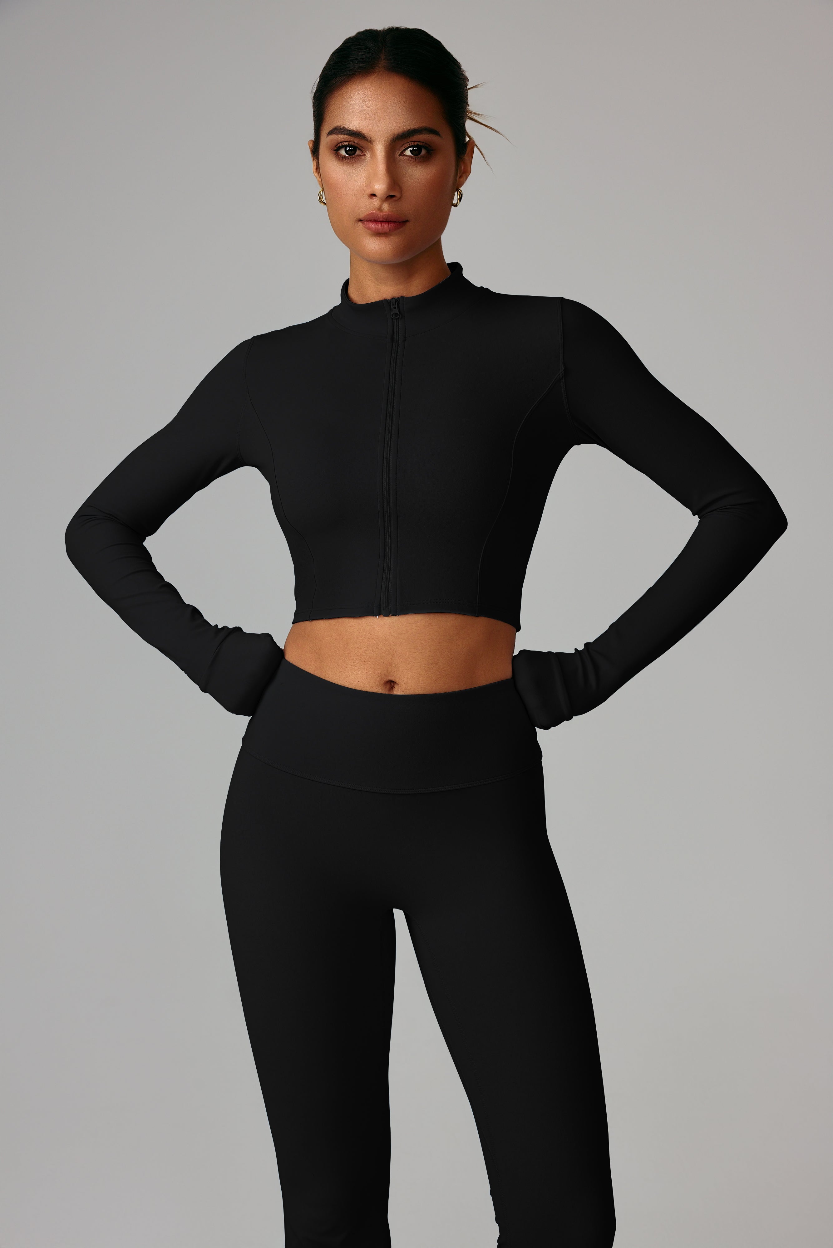 ela Cloud-Lift Cropped Zip Jacket