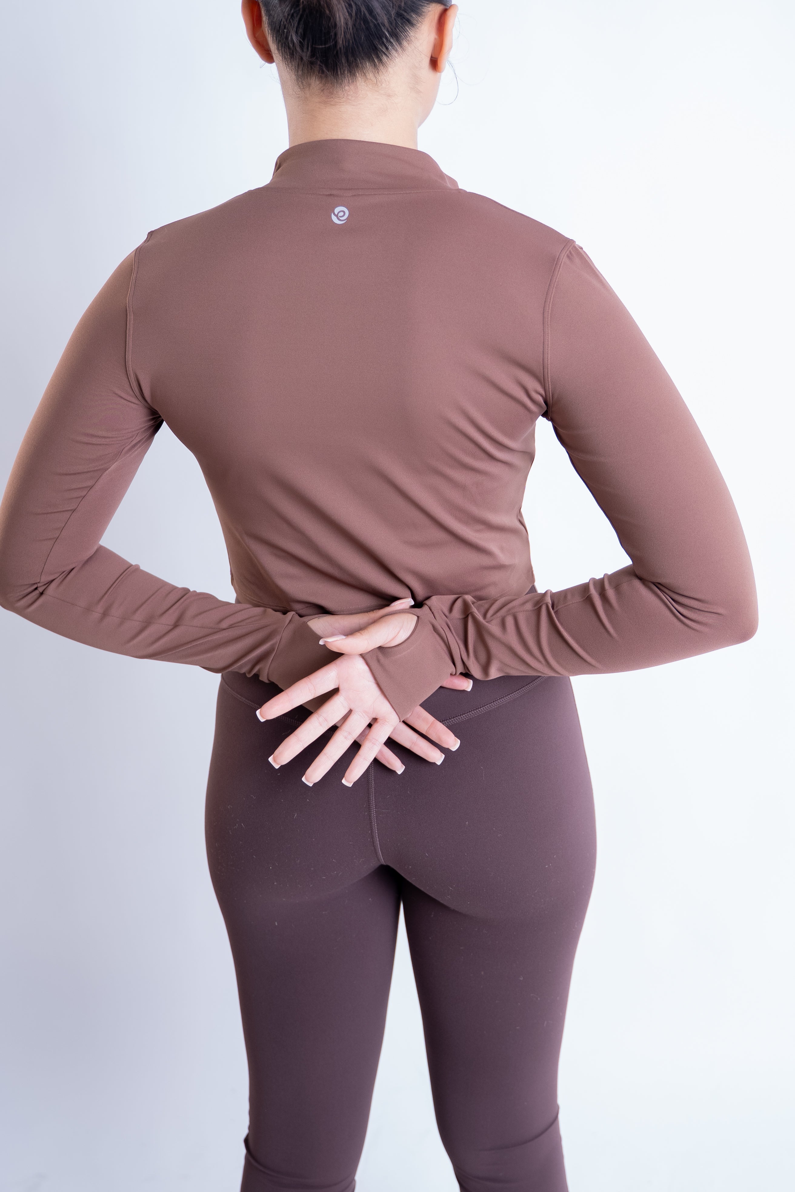 ela Cloud-Lift Cropped Zip Jacket